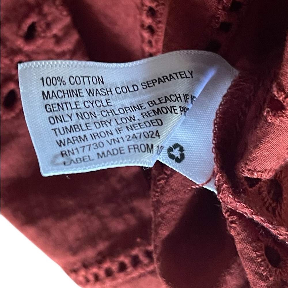 Universal Thread Size Medium Puff Sleeve Ruffle R… - image 6